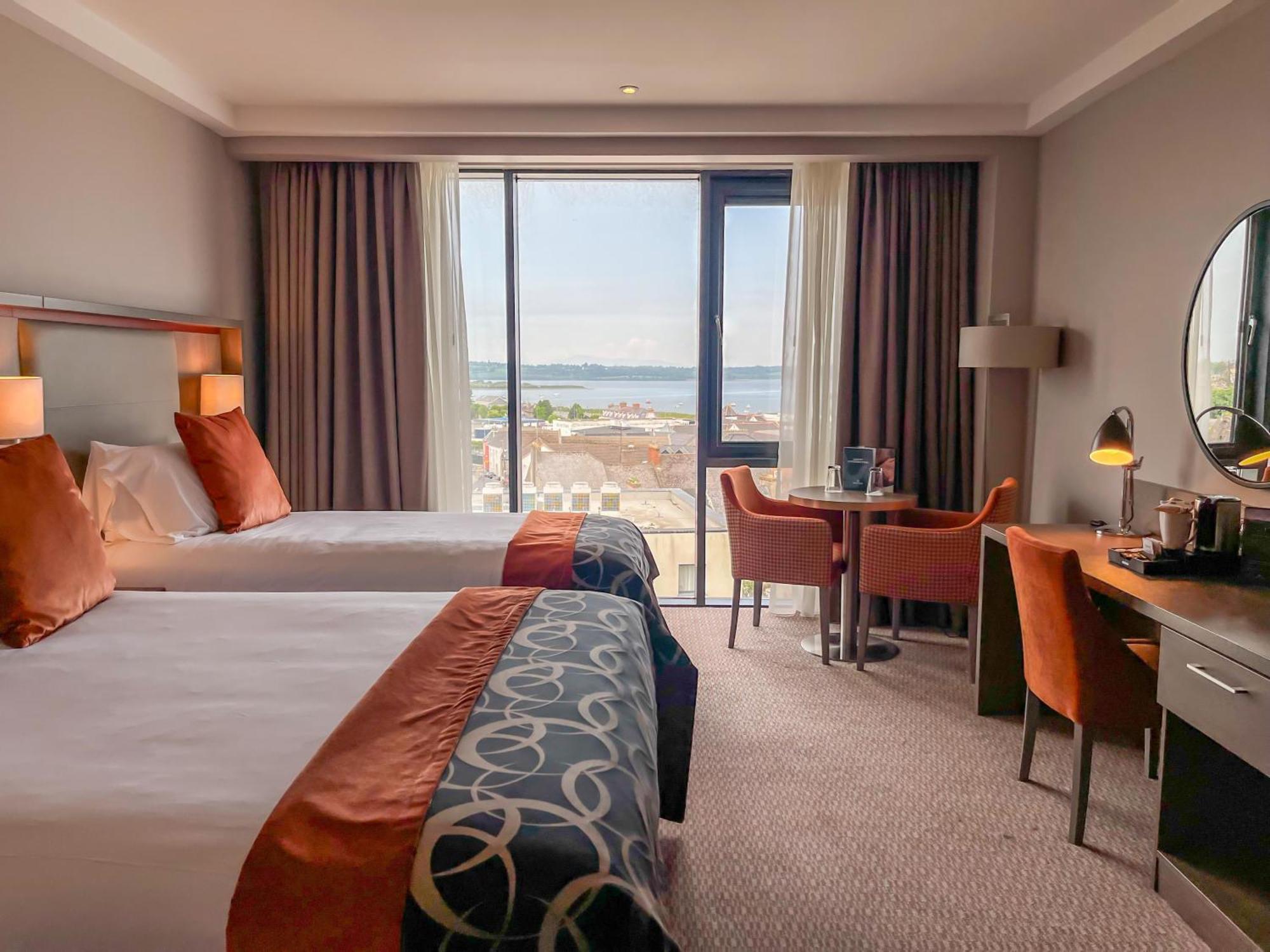Whites Of Wexford Hotel Bagian luar foto
